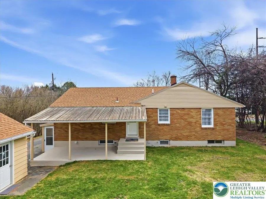 1229 W Whitehall Street, Allentown, PA 18102 - #2