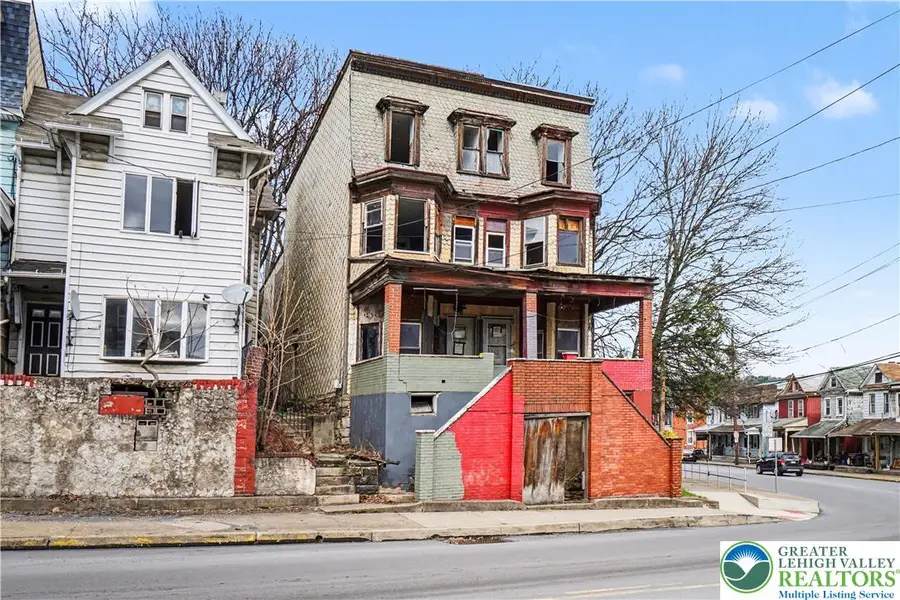 805 N 6th Street, Shamokin, PA 17872 - #2