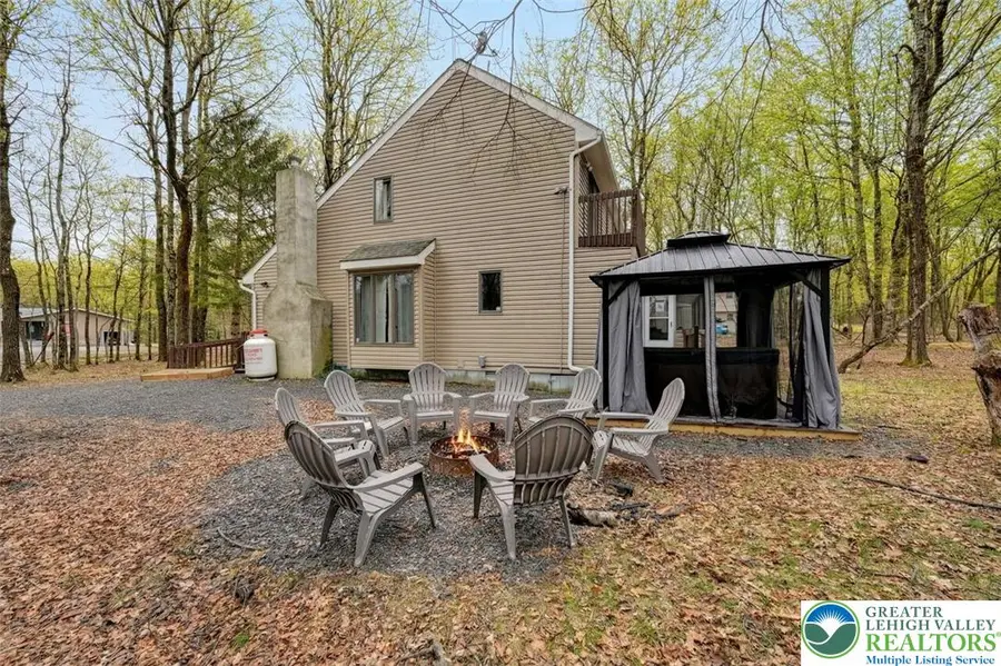 8 Wahoo Court, Penn Forest, PA 18210 - #3