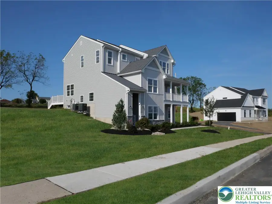 4929 Farrcroft Drive #83B, Plainfield, PA 18078 - #2