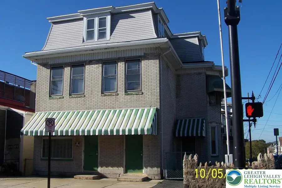 16 Center Street, Lansford, PA 18232 - #2