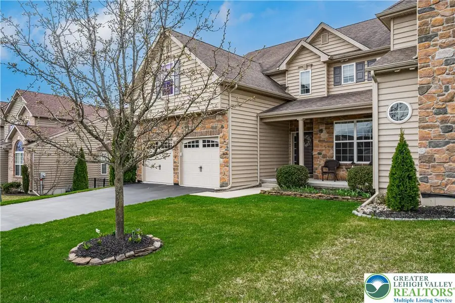 9628 Crescent Lane, Breinigsville, PA 18031 - #2