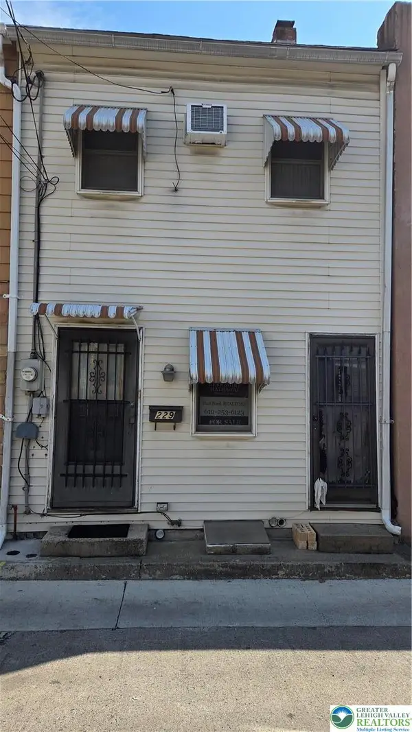 229 N Peach Street, Allentown City, PA 18102