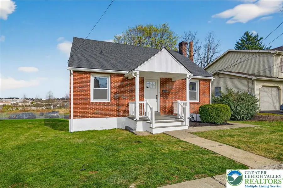 714 Fernwood Street, Bethlehem, PA 18018 - #3