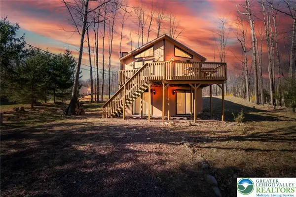 162 Acorn Lane, Polk Twp, PA 18058