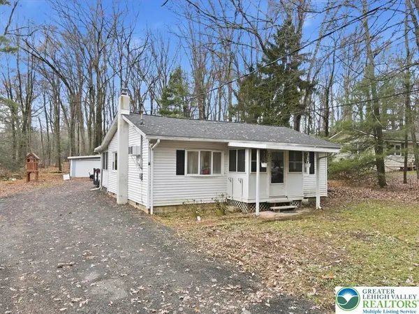 178 Ash Lane, Polk Twp, PA 18058