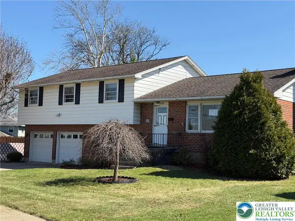 1556 Bayberry Lane, Bethlehem City, PA 18018