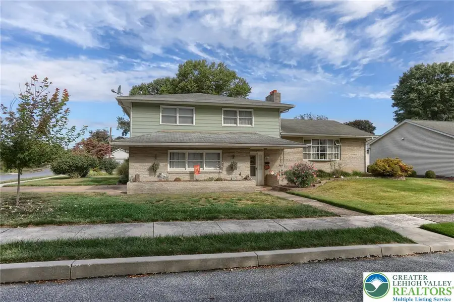 81 Locust Avenue, Derry, PA 17033 - #2