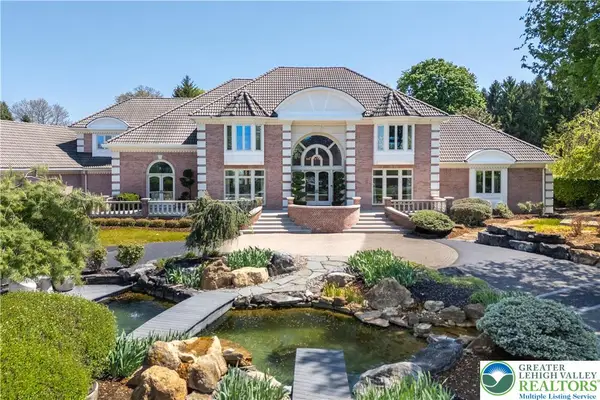 4250 Raynessa Court, Bethlehem Twp, PA 18045