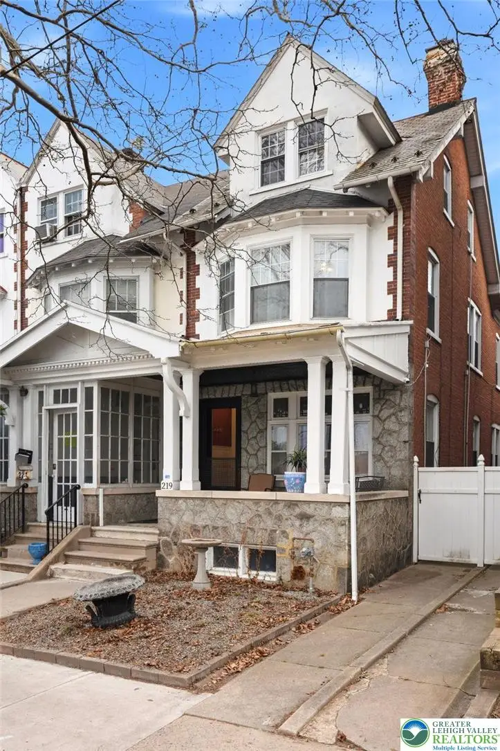 219 N 17th Street, Allentown, PA 18104 - #1