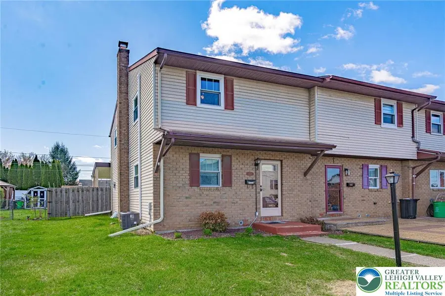 1414 E Pennsylvania Street, Allentown, PA 18109 - #2