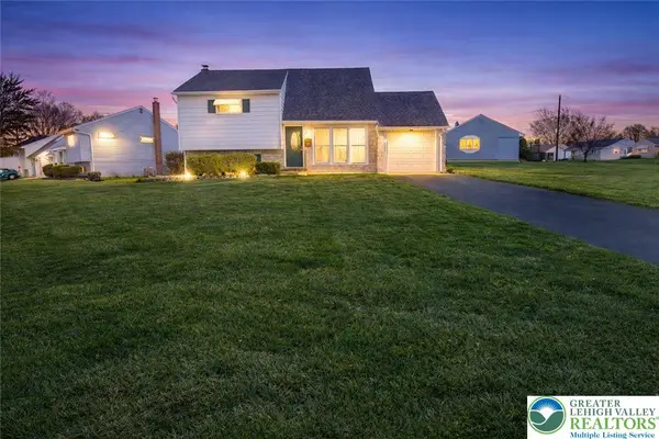 2273 Vista Drive, Bethlehem City, PA 18018