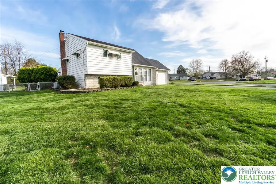 2273 Vista Drive, Bethlehem, PA 18018 - #3