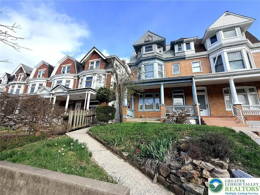 1213 W Walnut Street, Allentown, PA 18102 - #2