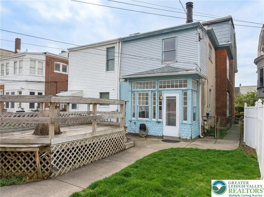 1213 W Walnut Street, Allentown, PA 18102 - #3