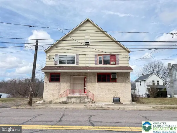 863 Main Street, Hanover Twp, PA 18706