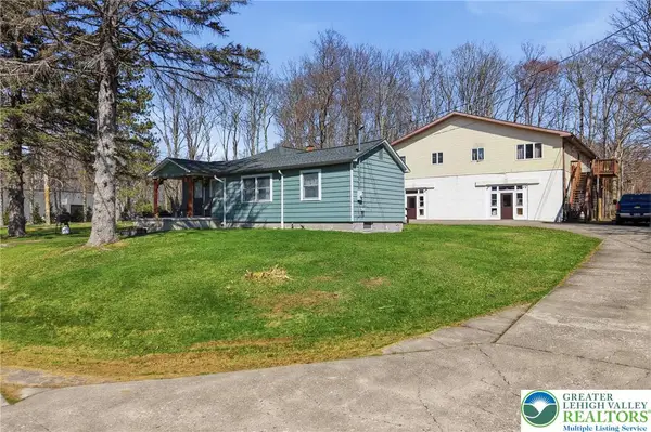 304 Drinker Turnpike, Covington Twp, PA 18424