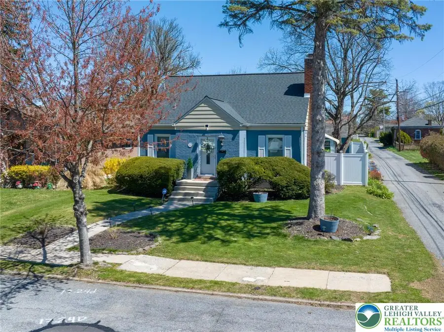 219 25th Street, Allentown, PA 18104 - #2