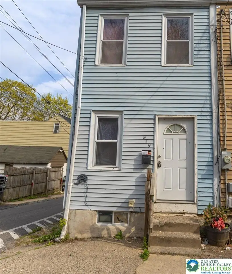 819 Spruce Street, Easton, PA 18042 - #1