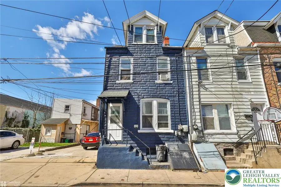 526 N Fountain Street, Allentown, PA 18102 - #2