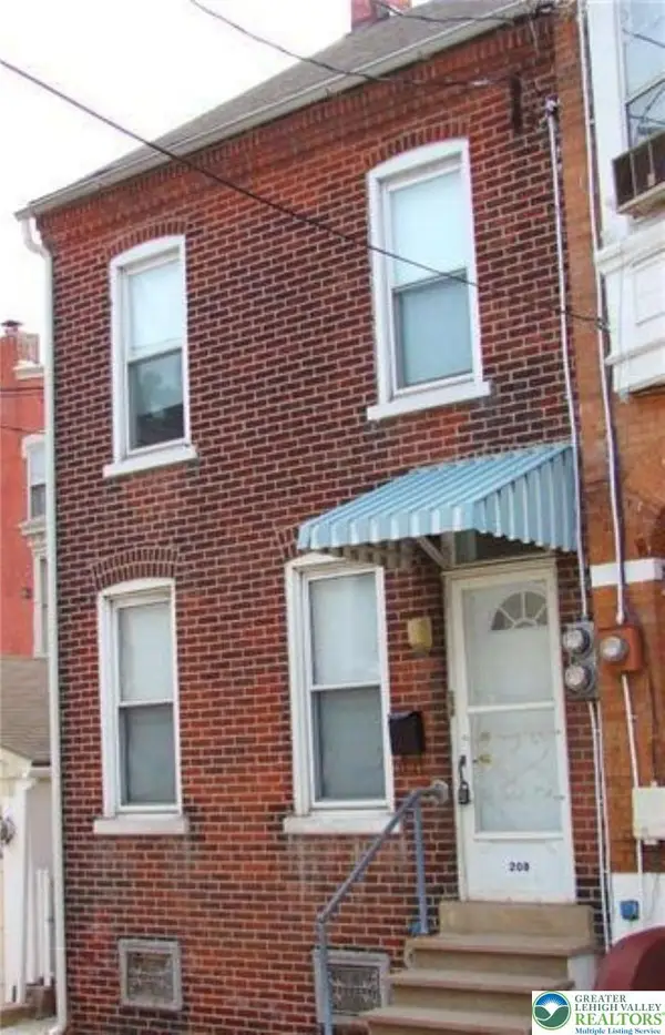 208 N Hall Street, Allentown City, PA 18102