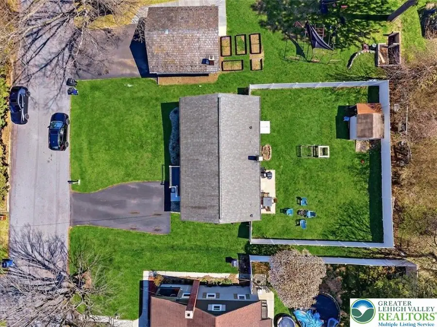 1394 Clearfield Avenue, Lower Saucon, PA 18015 - #3