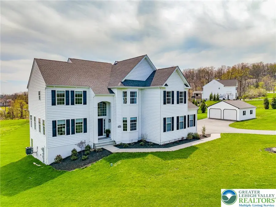 7300 Mount Vernon Drive, Zionsville, PA 18092 - #2