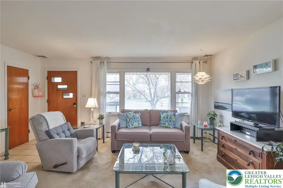 1961 Ravenwood Drive, Bethlehem, PA 18018 - #3