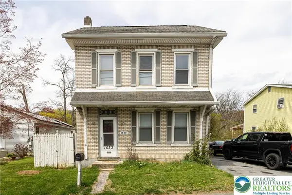 1533 E Emmaus Avenue, Salisbury Twp, PA 18103