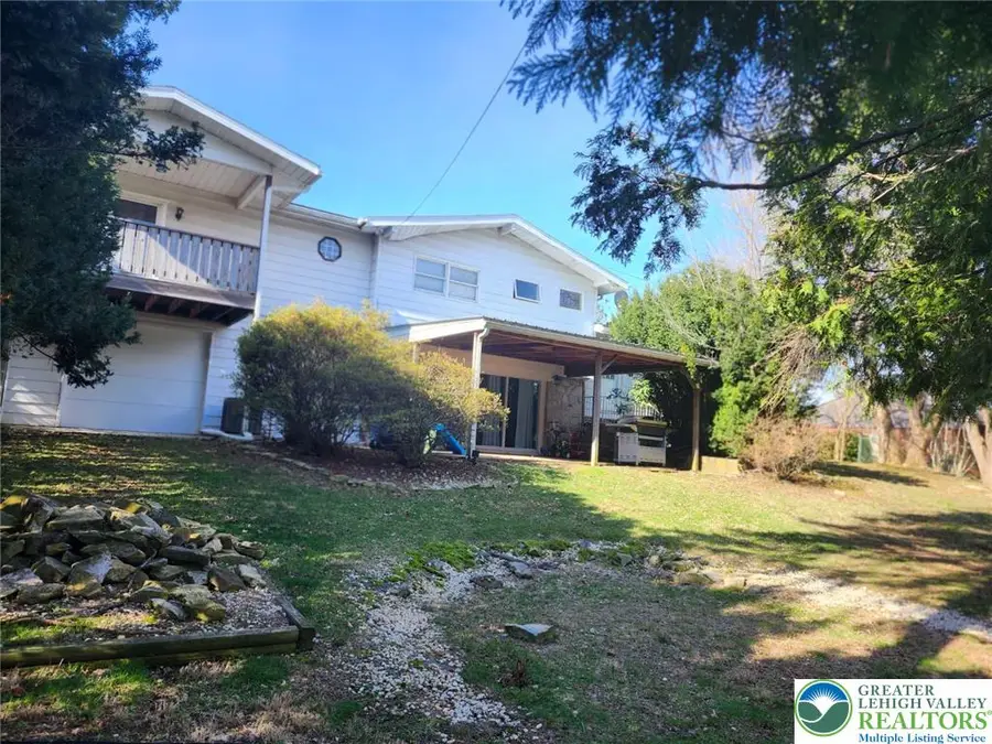 811 S Glenwood Street, Dorneyville, PA 18103 - #3