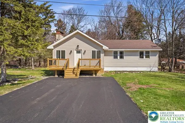 2114 Wild Cherry Lane, Coolbaugh Twp, PA 18466