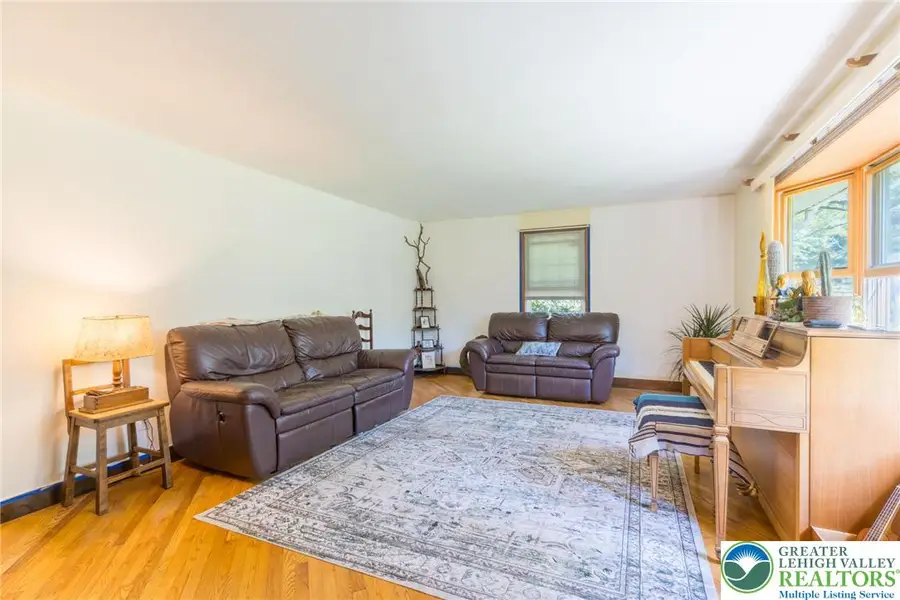 255 Park Drive, Nockamixon, PA 18930 - #2