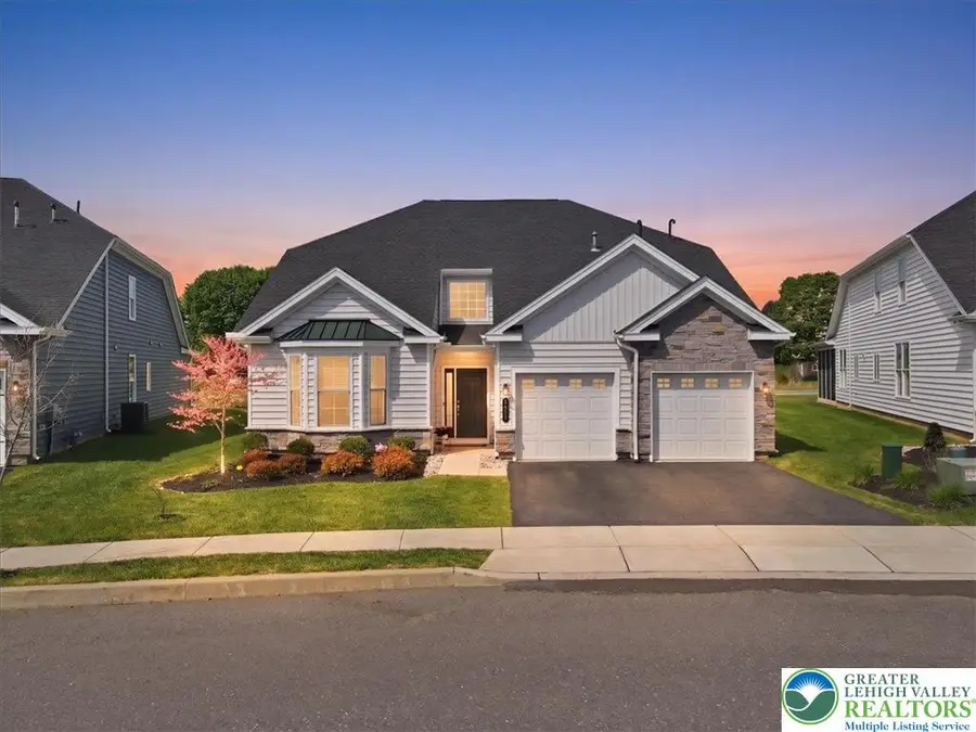 3912 Independence Drive, Schnecksville, PA 18045 - #2