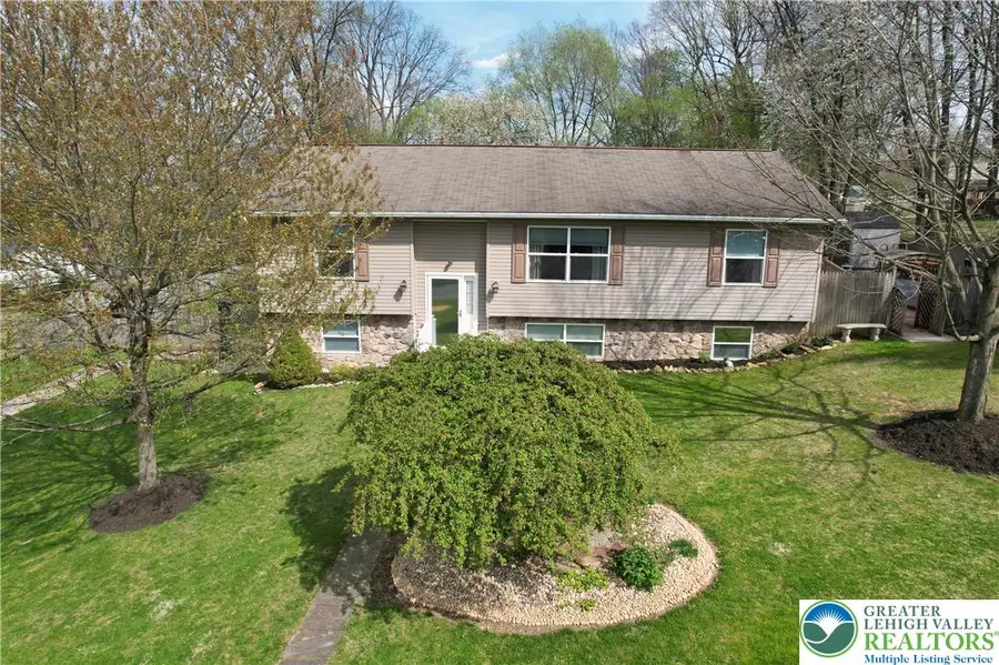 1734 Hamilton Avenue, Salisbury, PA 18015 - #3