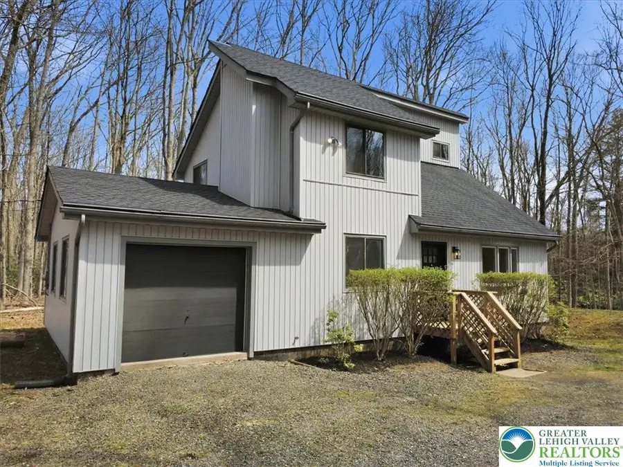 186 Timberlane Drive, Holiday Pocono, PA 18210 - #2