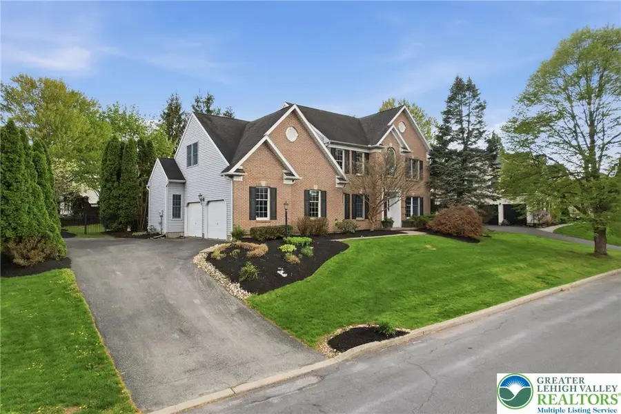 3130 Muirfield Road, Upper Saucon, PA 18034 - #2