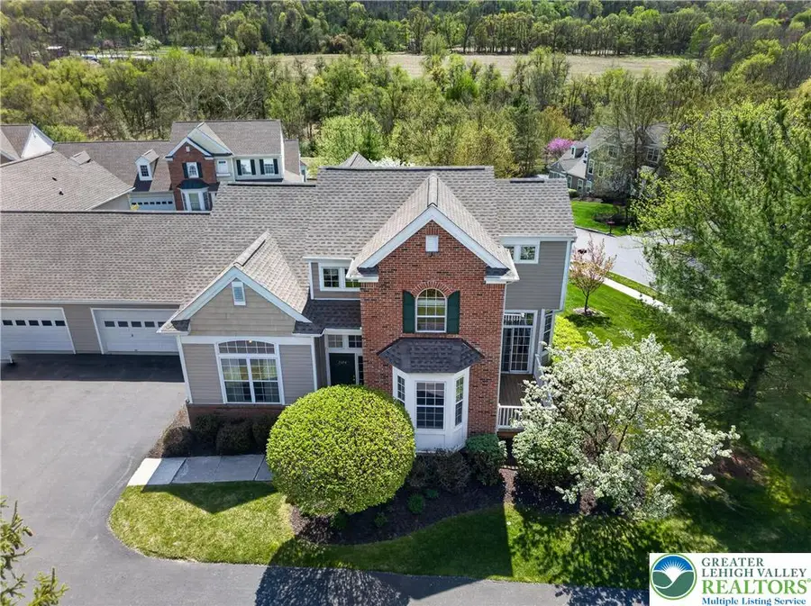 2304 Hollow View Drive, Easton, PA 18040 - #2