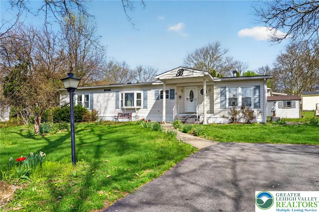 4 Woodsdale Court, Moore, PA 18014 - #1