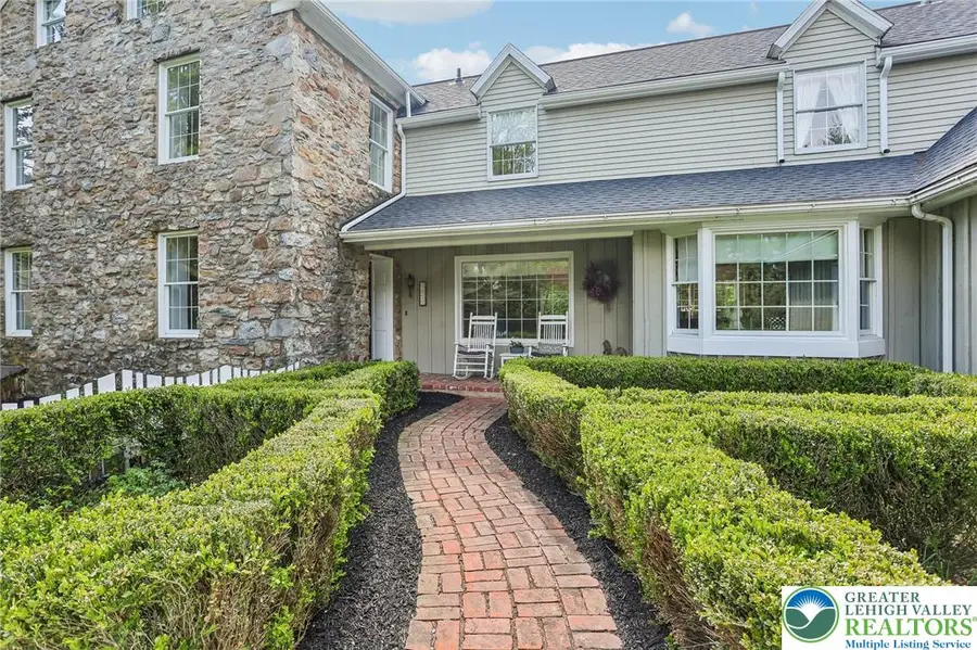 3811 Lilac Road, Lower Macungie, PA 18103 - #2