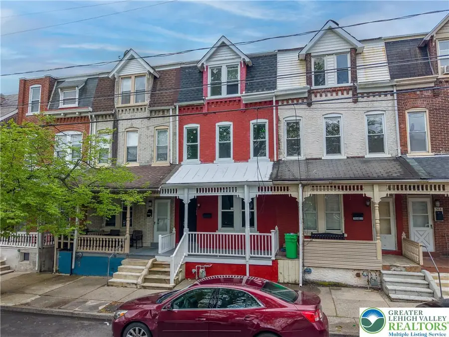 306 Ridge Avenue, Allentown, PA 18102 - #2