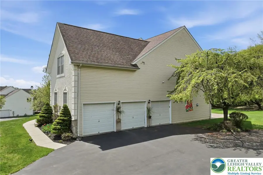 1422 Morningside Drive, Orefield, PA 18069 - #3