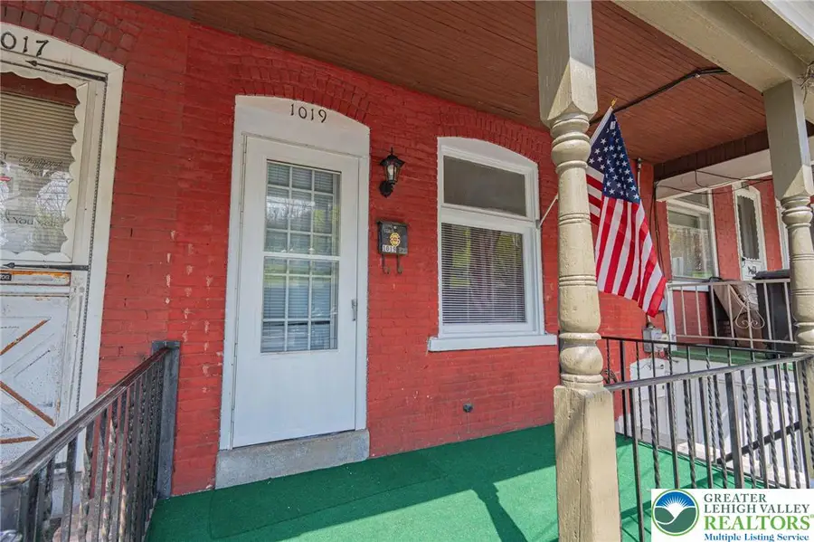 1019 4th Street, Bethlehem, PA 18015 - #2