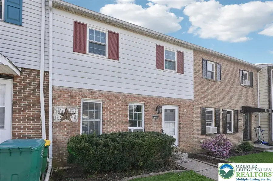 5626 Greens Drive, Lower Macungie, PA 18106 - #2