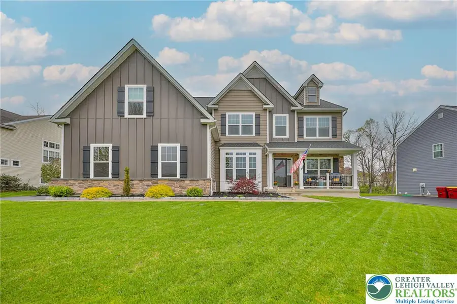 912 Fairway Drive, Forks Township, PA 18040 - #2