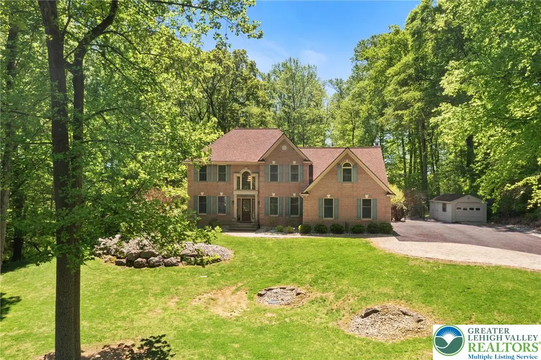 5925 Robin Lane, Upper Saucon, PA 18036 - #1