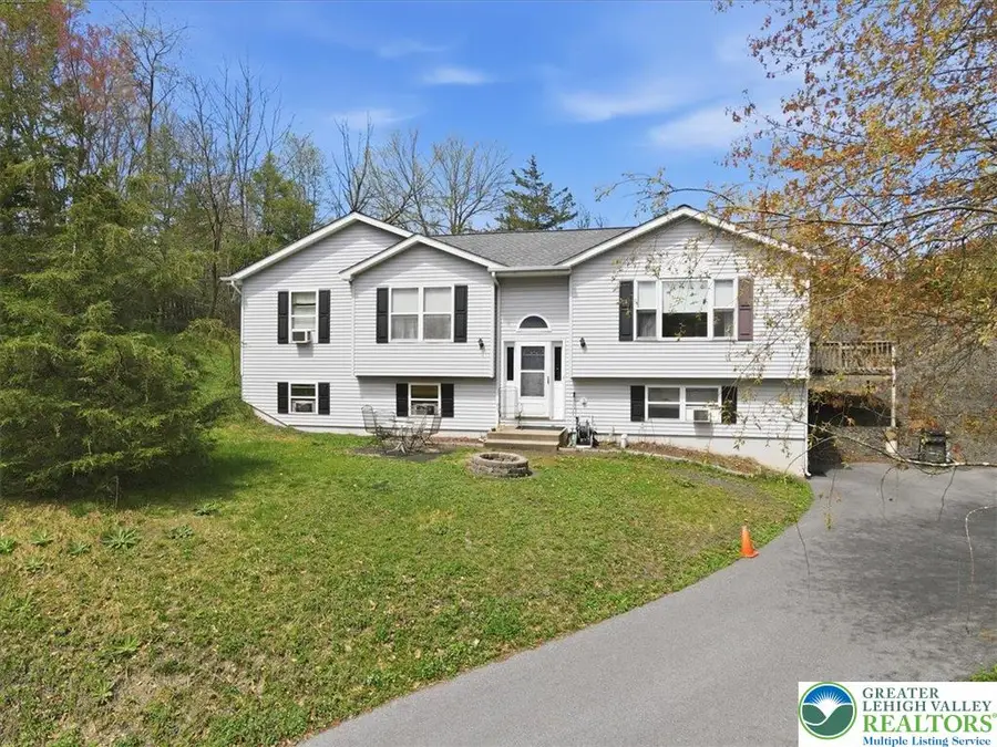 704 Avenue, Stroudsburg, PA 18360 - #2