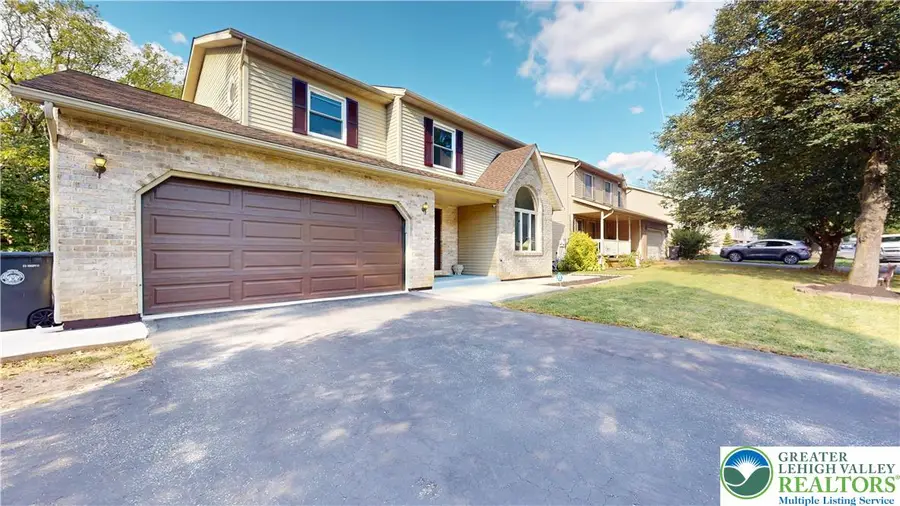 815 E Emmaus Avenue, Salisbury, PA 18103 - #3