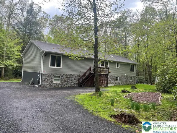 199 Lower Valley Drive, Polk Twp, PA 18058