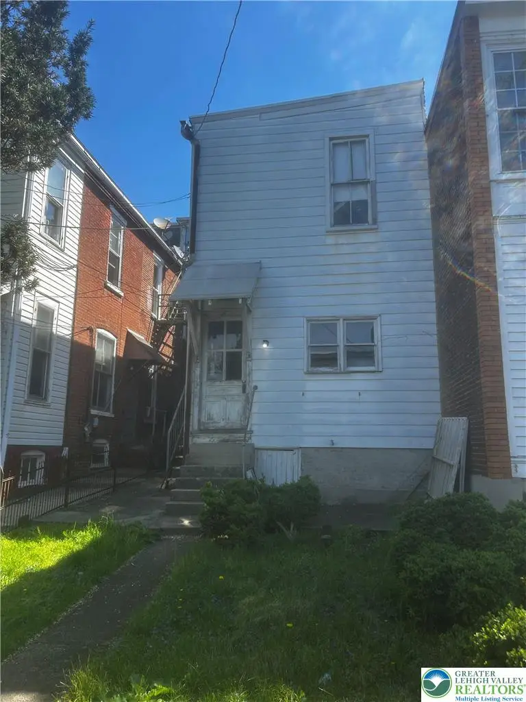 46 S 10th Street, Allentown, PA 18102 - #3