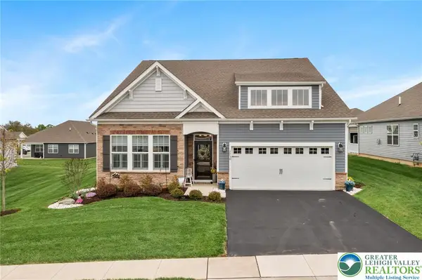7928 Schaefer Crest, Upper Macungie Twp, PA 18031